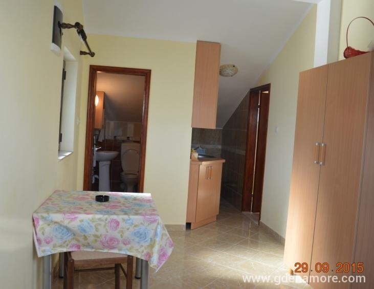 Studio apartman 2